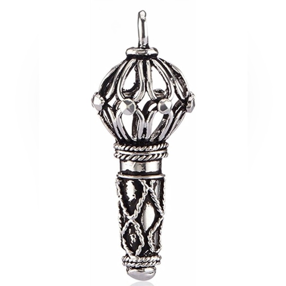 ✡️✡️Bajrangi Bhaijan Locket with silver chain - Picture 4 of 7